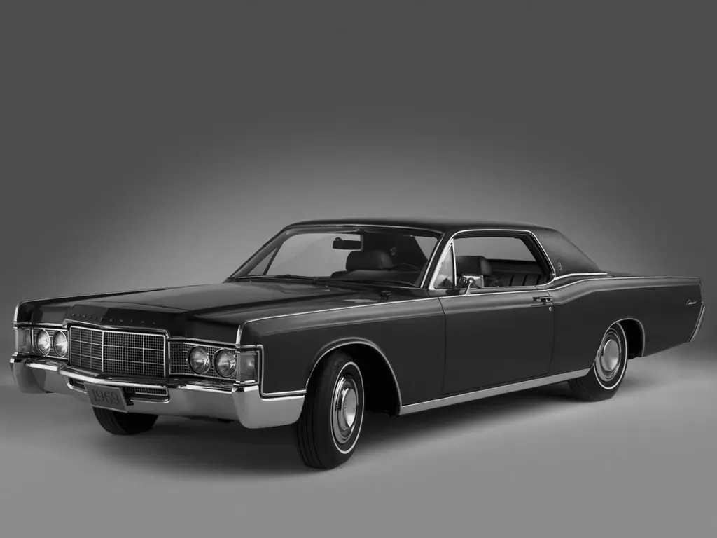Lincoln Continental (65A) 4 поколение, 5-й рестайлинг, купе (1967 - 1969)